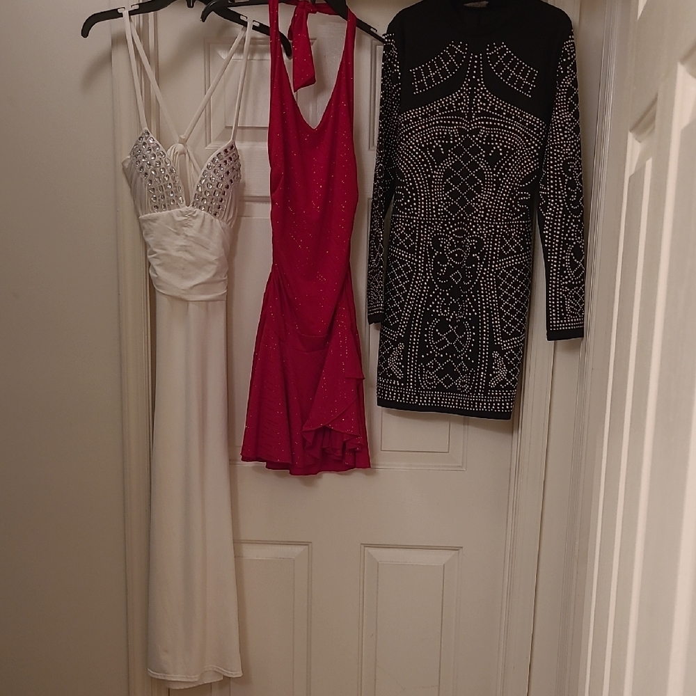 Elegant Black and White Embellished Mini Dress